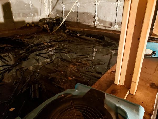 Crawlspace Water Cleanup in Northville